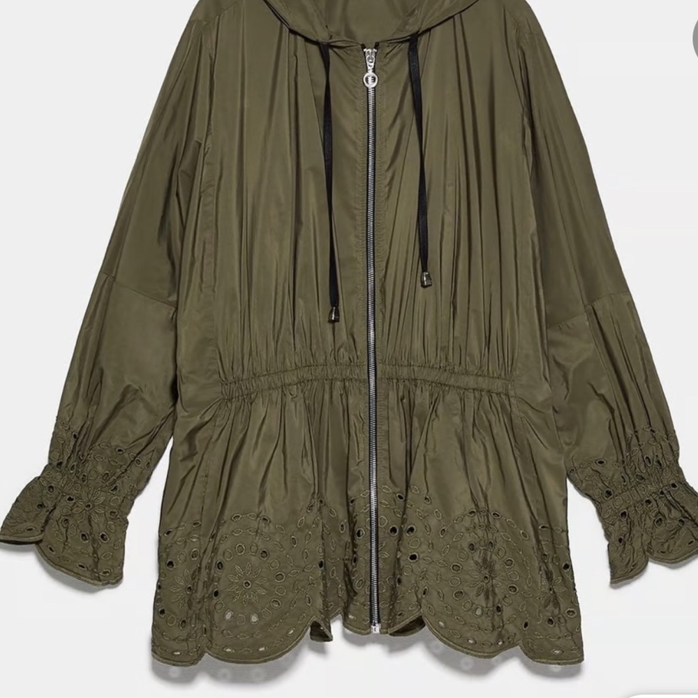 ZARA JACKET eyelet design zip hood
